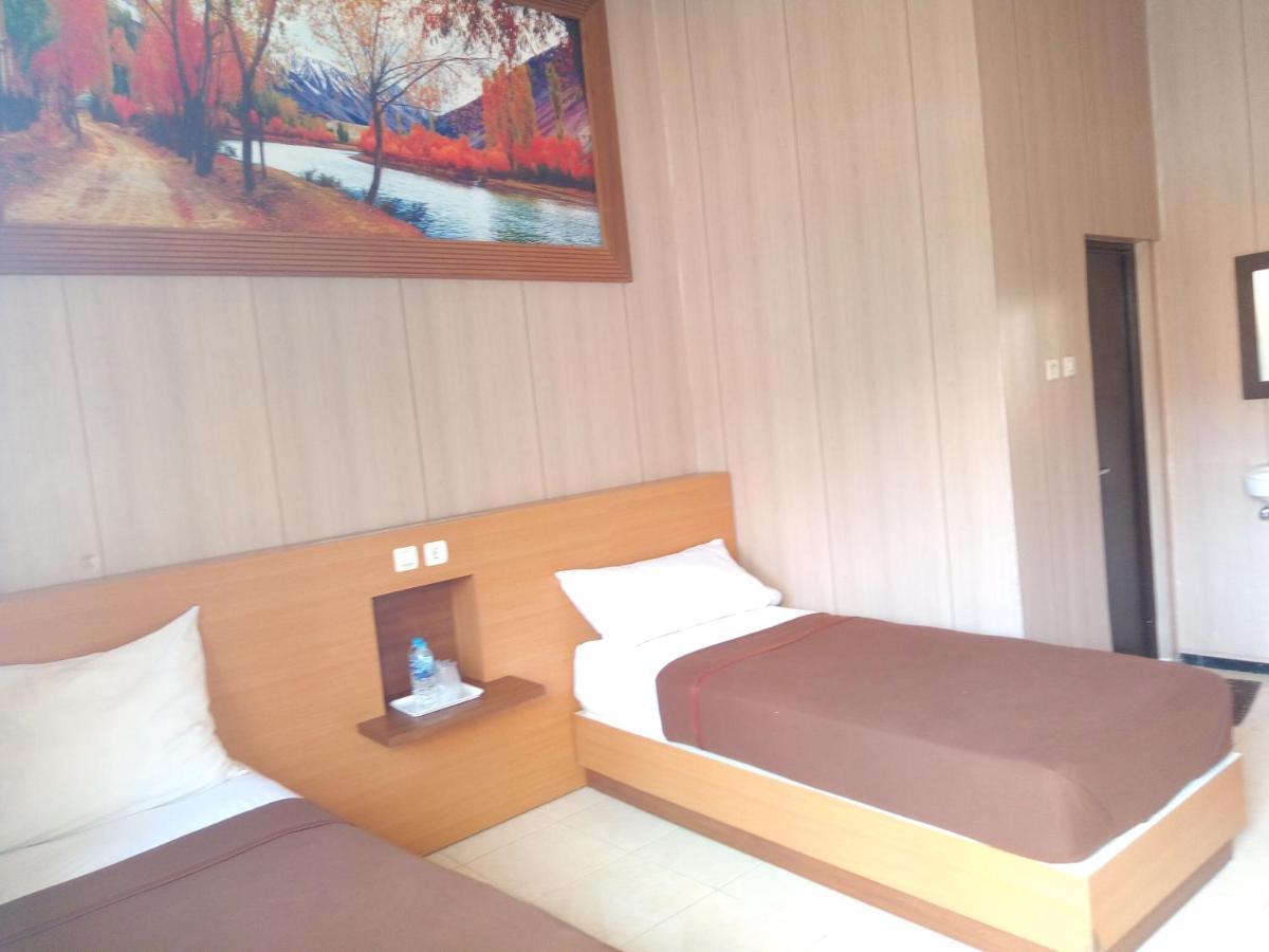 Hotel Kencana Rembang Pokoj fotografie